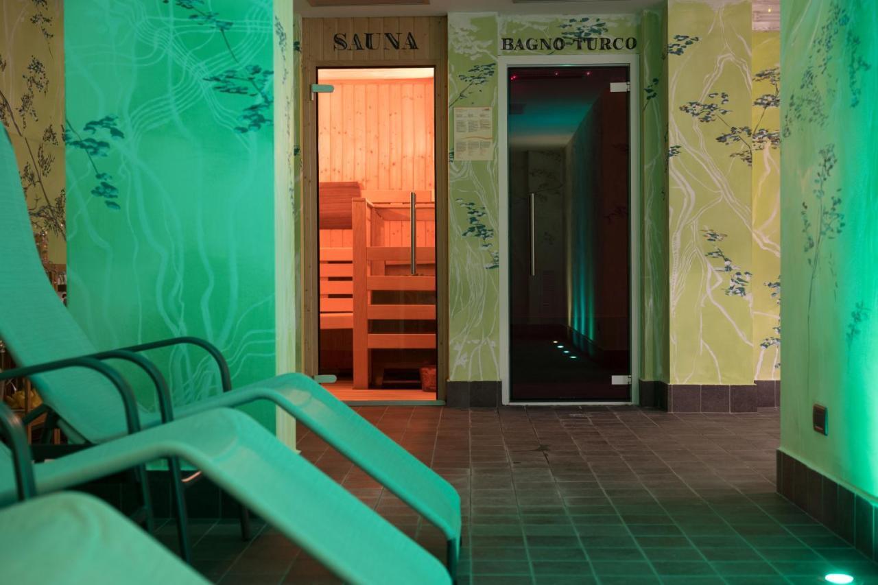 T'Ami Hotel Resort Spa Selvino Exterior foto